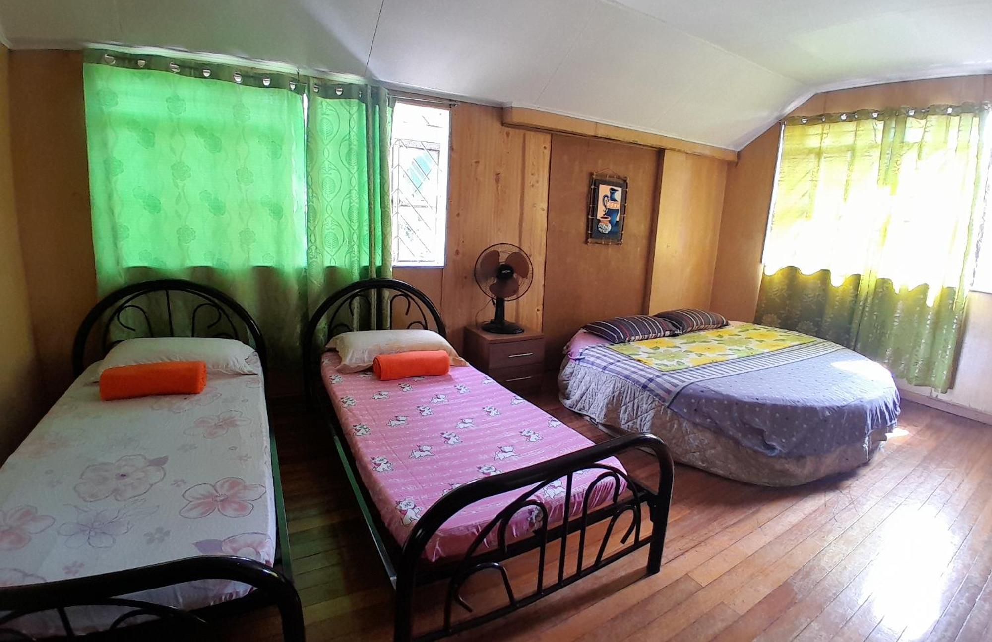 Amara Transient House - Homestay Baguio City ภายนอก รูปภาพ